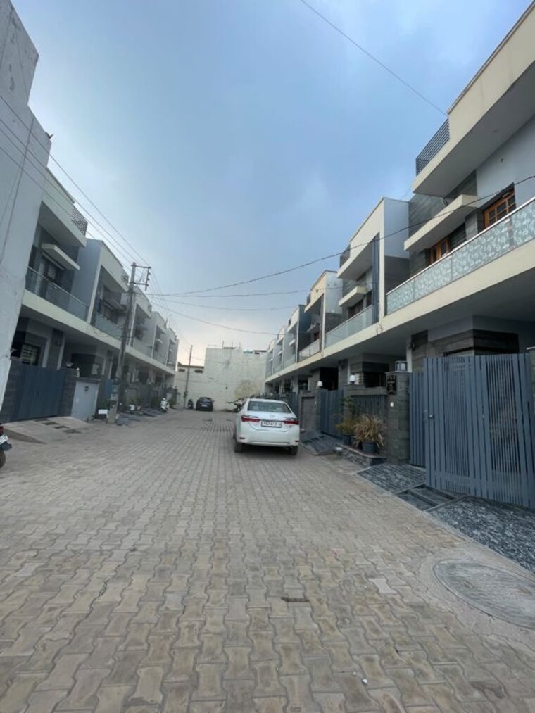 Exterior View, bhago majra road 3 Bedroom 104 Sq.Yd. Independent House In Bhago Majra Road Kharar 10593837