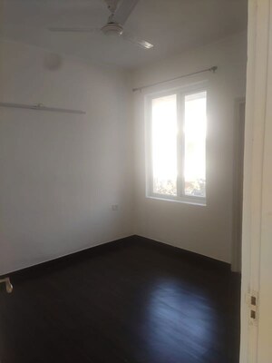 Room in 3 BHK Apartment at Orchid Island, Sector 51 – for Rent