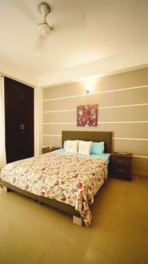 Bedroom in 2 BHK Apartment at Bulland Heights, Sain Vihar – for Sale