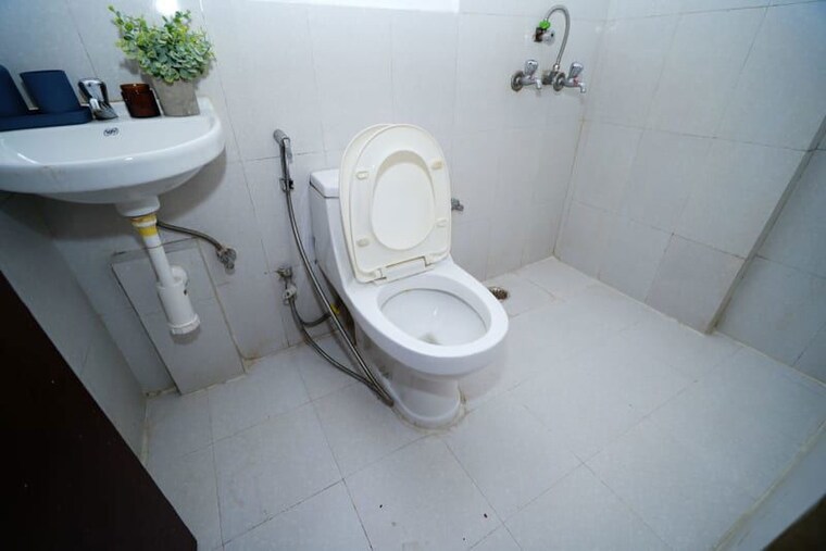 Bathroom, pyramid-urban-homes-2 2 Bedroom 708 Sq.Ft. Apartment In Sector 86 Gurgaon 10593884