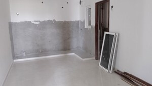 Room in 3 BHK Apartment at Aaditris Empire Apartments, Velmala – for Sale