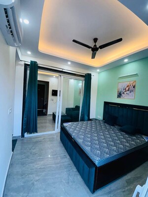 Bedroom in 1 BHK Builder Floor at Sector 52 – for Rent