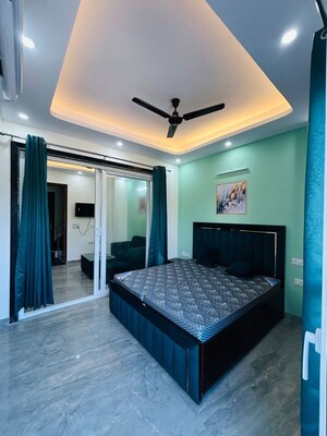 Bedroom in 1 BHK Builder Floor at Sector 52 – for Rent