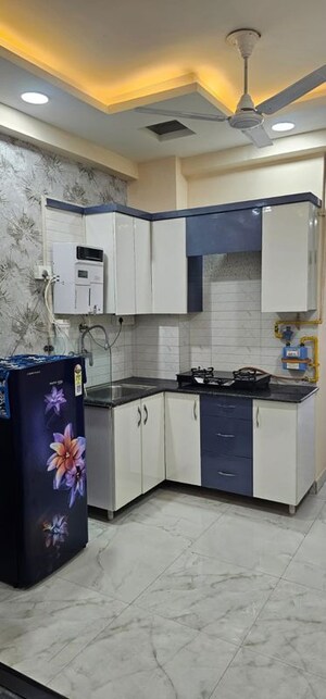 Kitchen in 1 BHK Builder Floor at Defence Enclave Noida, Sector 44 – for Rent