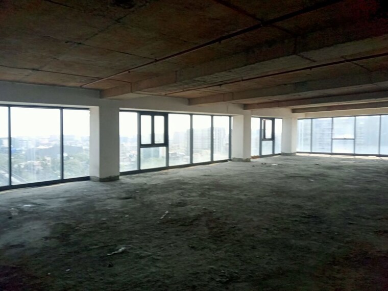  Parking, marathon-futurex Commercial Office Space 3500 Sq.Ft. In Lower Parel Mumbai 10593962