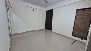 Room in 3 BHK Apartment at Emenox La Solara, Sector 16 Greater Noida – for Sale