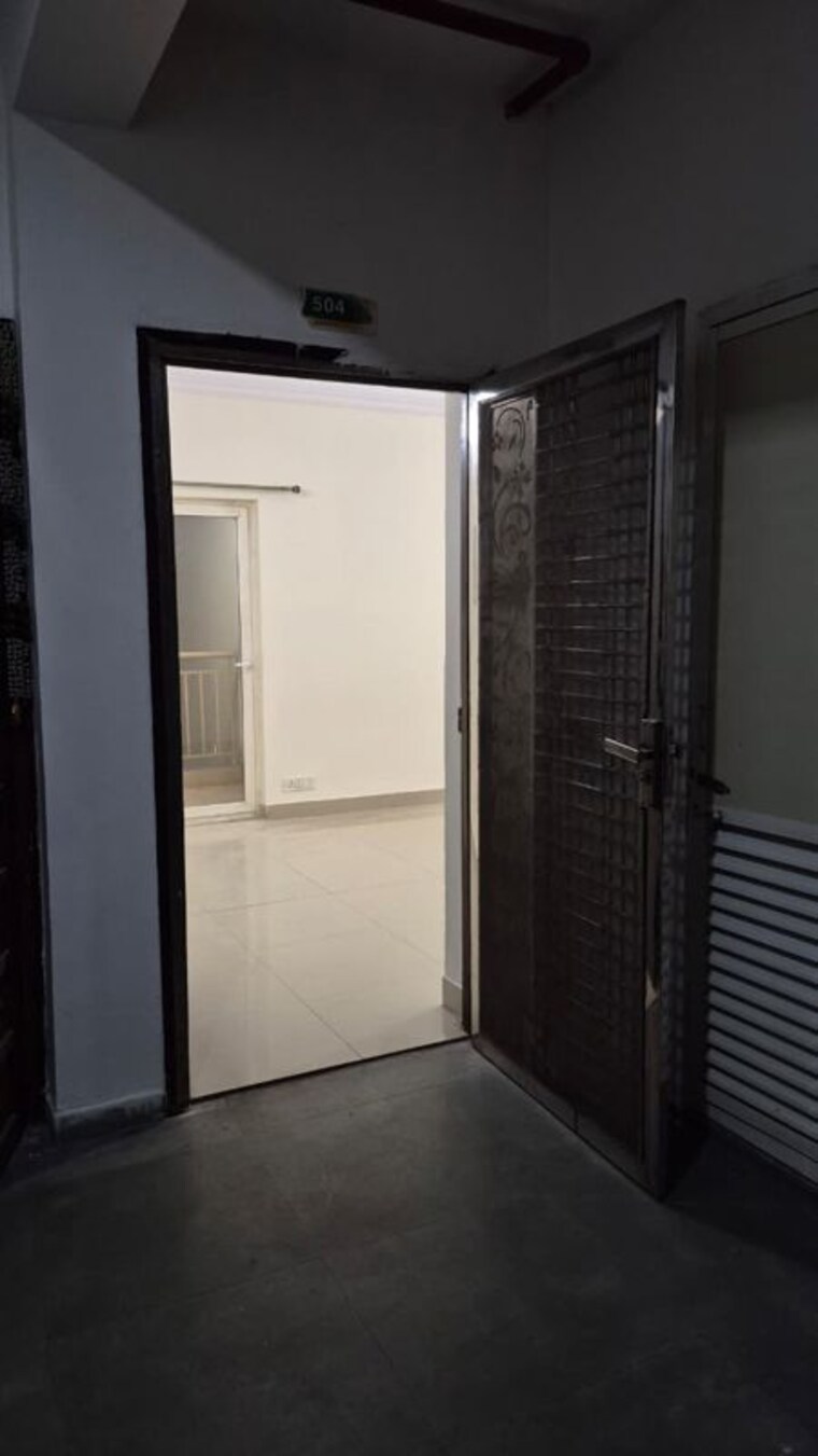 undefined, emenox-la-solara 3 Bedroom 1365 Sq.Ft. Apartment In Sector 16 Greater Noida Greater Noida 10593969
