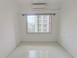 Room in 2 BHK Apartment at Tridhaatu Bhaveshwar Vilas, Chembur – for Rent