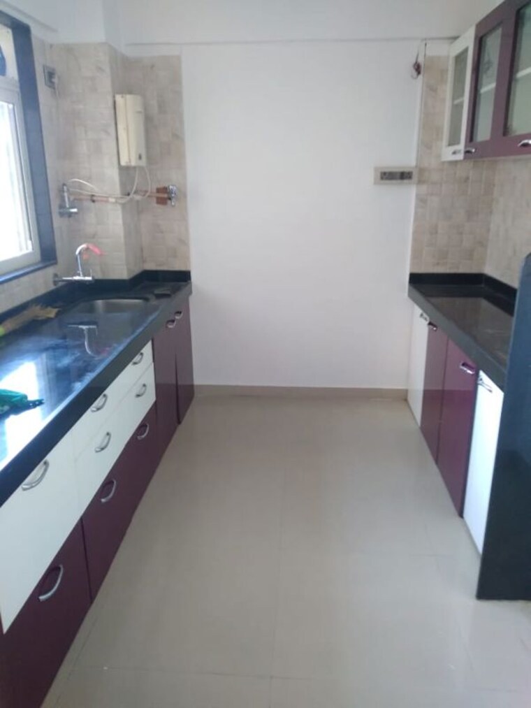 Kitchen, sugee-sea-krest 2 Bedroom 550 Sq.Ft. Apartment In Worli Mumbai 10593964