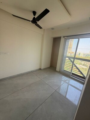 Room in 1 BHK Apartment at JVM Accord, Manorama Nagar – for Rent
