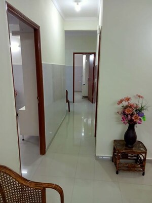 Staircase in 2 BHK Apartment at Signature Global Prime, Sector 63a – for Rent