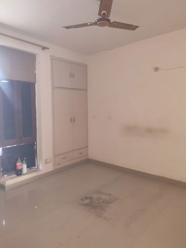Room, ardee-city 3 Bedroom 1271 Sq.Ft. Builder Floor In Sector 52 Gurgaon 10594043