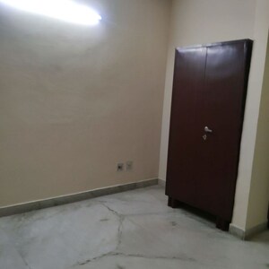 Room in 3 BHK Builder Floor at Ardee City, Sector 52 – for Rent