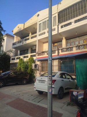 3 BHK Builder Floor – Exterior View View at Ardee City, Sector 52 - for Rent