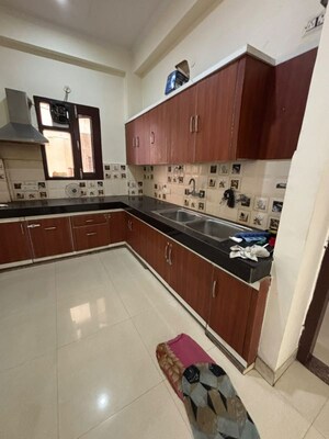 Kitchen in 2 BHK Builder Floor at Sector 38 – for Rent