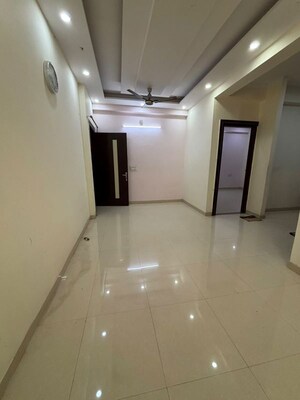 2 BHK Builder Floor For Rent in Sector 38