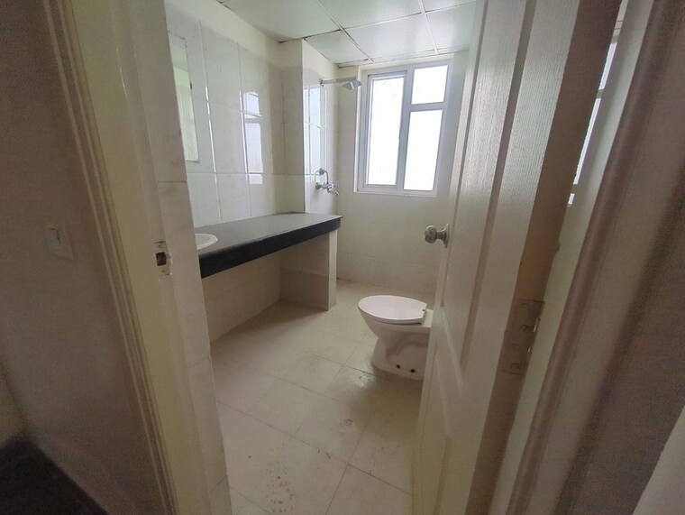 Bathroom, godrej-air-sector-85 4 Bedroom 2525 Sq.Ft. Apartment In Sector 85 Gurgaon 10594067
