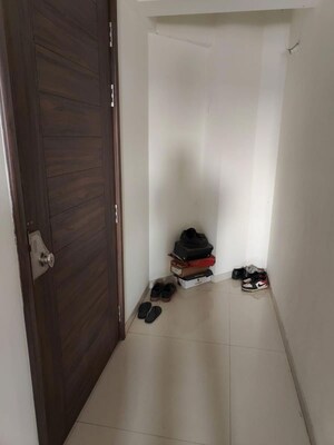 Room in 2 BHK Apartment at Goel Ganga Newtown Phase 2, Dhanori – for Rent