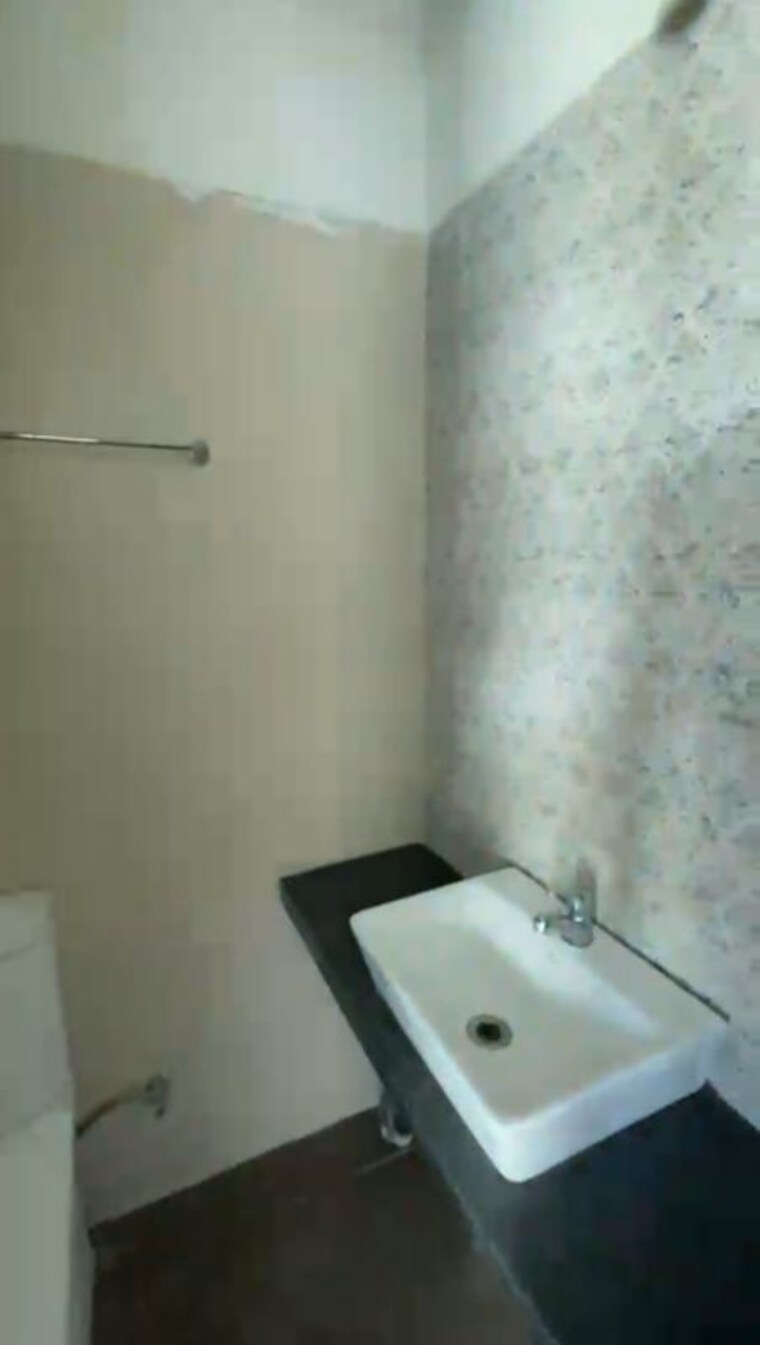 Bathroom, lakhani-empire-tower 2 Bedroom 865 Sq.Ft. Apartment In Panch Pakhadi Thane 10594075