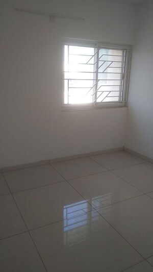 Room in 2 BHK Apartment at Avon Vista, Balewadi – for Sale