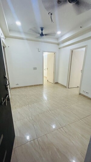 Hall in 2 BHK Apartment at Gaur City 2 - 14th Avenue, Sector 16c Greater Noida – for Sale