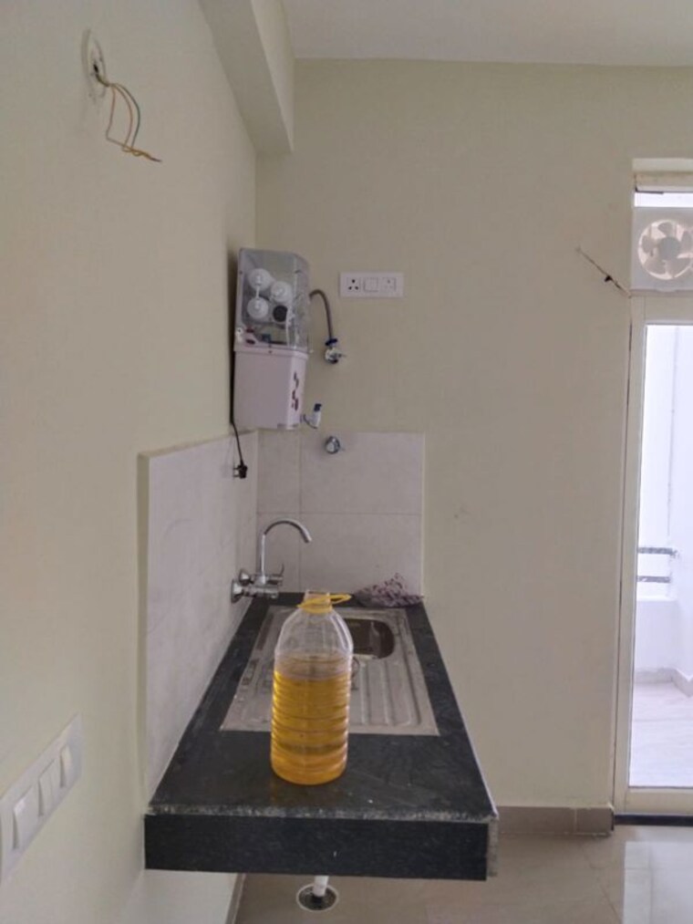 Kitchen, ansal-larchwood-villa 3 Bedroom 1650 Sq.Ft. Apartment In Sushant Golf City Lucknow 10594102