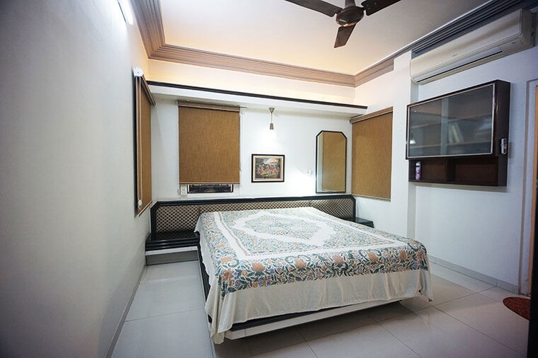 Bedroom, navrangpura 3 Bedroom 238 Sq.Yd. Apartment In Navrangpura Ahmedabad 10594108