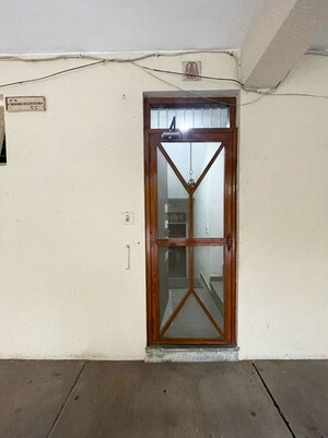 Staircase in 3 BHK Apartment at Navrangpura – for Sale
