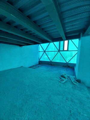 Swimming Pool in  Office Space at Parinee I, Andheri West – for Sale
