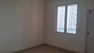 Room in 3 BHK Apartment at Sare Home, Sector 92 – for Sale