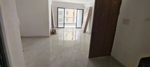 Room in 3 BHK Apartment at Majestique Signature Towers, Balewadi – for Sale