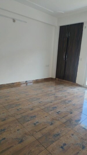 2 BHK Penthouse For Sale in VVIP Addresses, Raj Nagar Extension