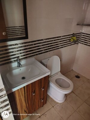 Bathroom in 2 BHK Apartment at Signature Global The Roselia, Sector 95a – for Rent