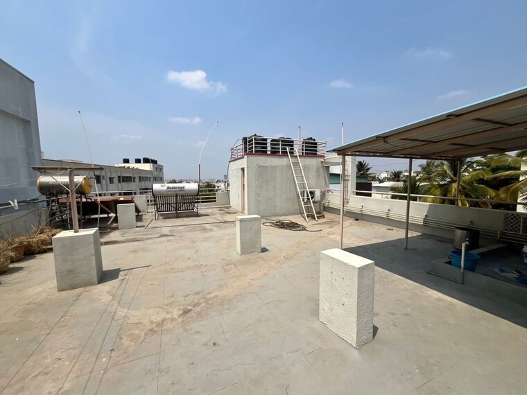 Terrace, nagarabhavi 5 Bedroom 2400 Sq.Ft. Independent House In Nagarabhavi Bangalore 10576710