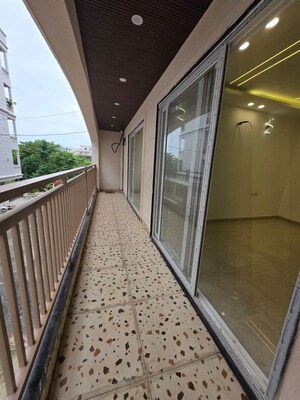 Balcony in 3 BHK Builder Floor at Dhuran Khass – for Sale