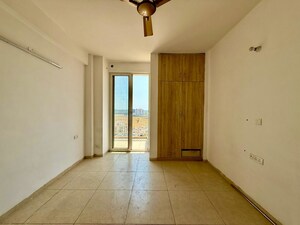 Room in 3 BHK Apartment at Sushma Crescent, Dhakoli – for Sale