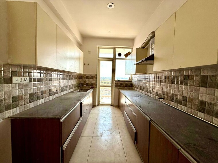 Kitchen, sushma-crescent 3 Bedroom 1450 Sq.Ft. Apartment In Dhakoli Zirakpur 10594148