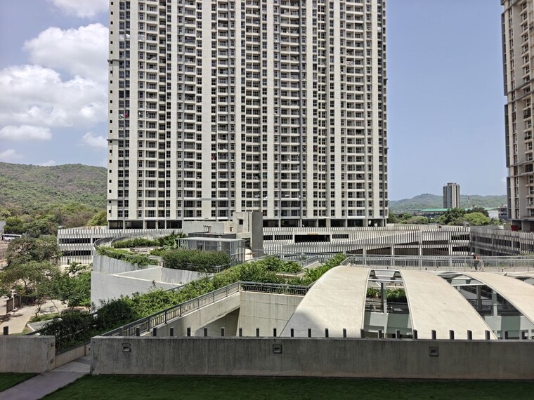 Exterior View, godrej-emerald 3 Bedroom 1044 Sq.Ft. Apartment In Ghodbunder Road Thane 10594139