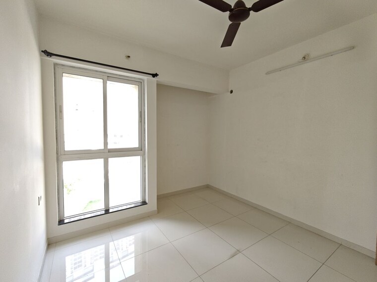 Room, godrej-emerald 3 Bedroom 1044 Sq.Ft. Apartment In Ghodbunder Road Thane 10594139