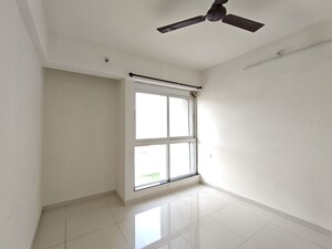 Room in 3 BHK Apartment at Godrej Emerald, Ghodbunder Road – for Rent