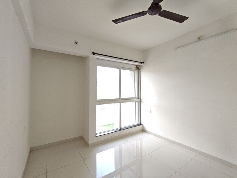 Room, godrej-emerald 3 Bedroom 1044 Sq.Ft. Apartment In Ghodbunder Road Thane 10594139