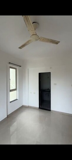3 BHK Apartment For Sale in Malpani The Crest