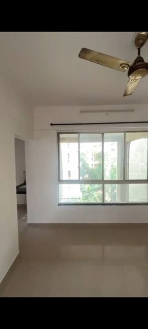 Room in 3 BHK Apartment at Malpani The Crest, Pimple Saudagar – for Sale