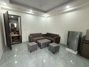Living Room in 1 BHK Builder Floor at Sector 39 – for Rent