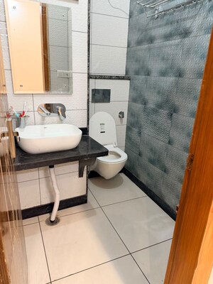 Attached Bathroom in 1.5 BHK Builder Floor at Aman Vihar – for Rent