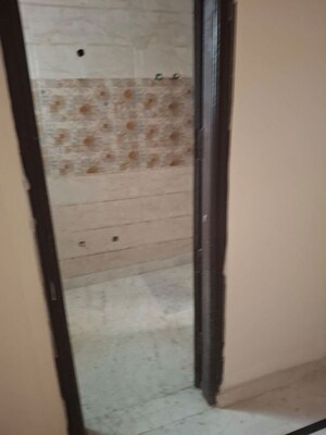 Laundry Area in 2 BHK Builder Floor at Sector 29 – for Sale