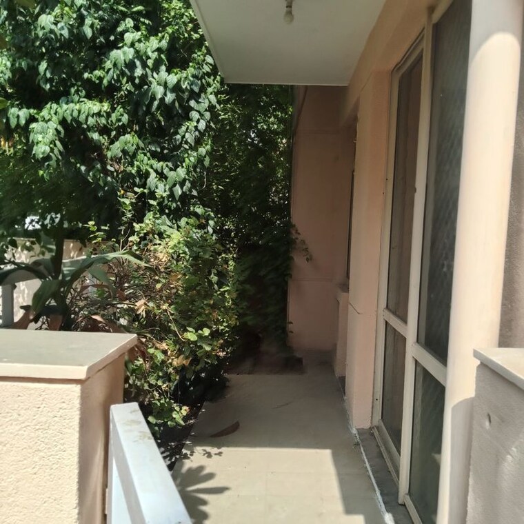 Balcony, unitech-woodstock-floors 3 Bedroom 1302 Sq.Ft. Apartment In Sector 50 Gurgaon 10594226