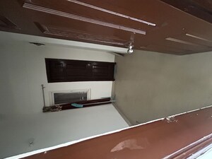 Furnished Amenities in 3.5 BHK Apartment at Paramount Floraville, Sector 137 – for Sale