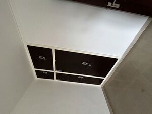 Furnished Amenities in 3.5 BHK Apartment at Paramount Floraville, Sector 137 – for Sale