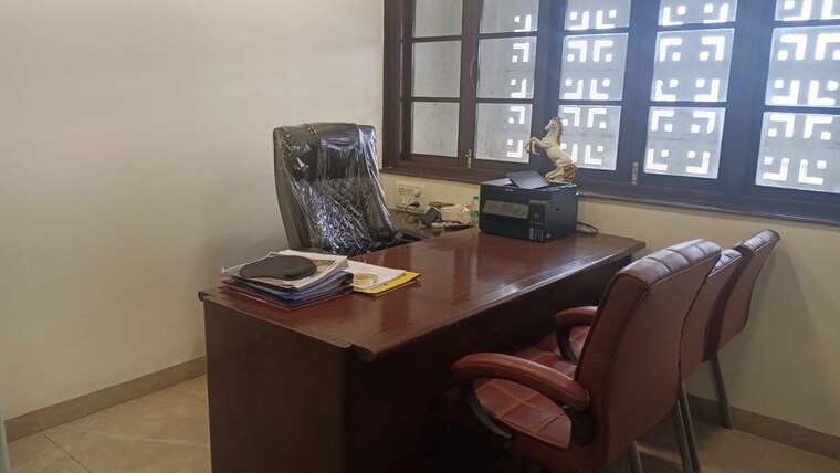 Kitchen, commodity-exchange Commercial Office Space 560 Sq.Ft. In Vashi Sector 19c Navi Mumbai 10594254